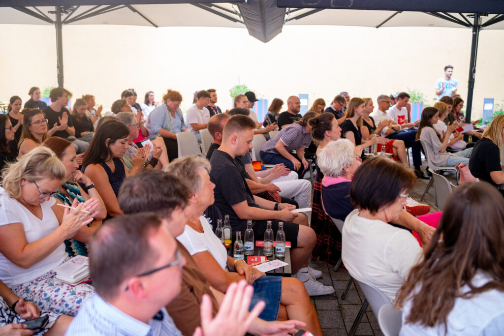 Projektvorstellung Fairly Fair: "Kleidertausch Plus"
